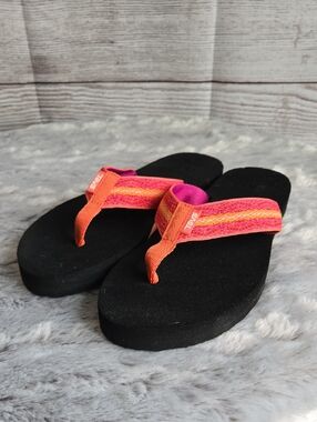 Teva Orange/Black Flip Flops, Womens Size 8